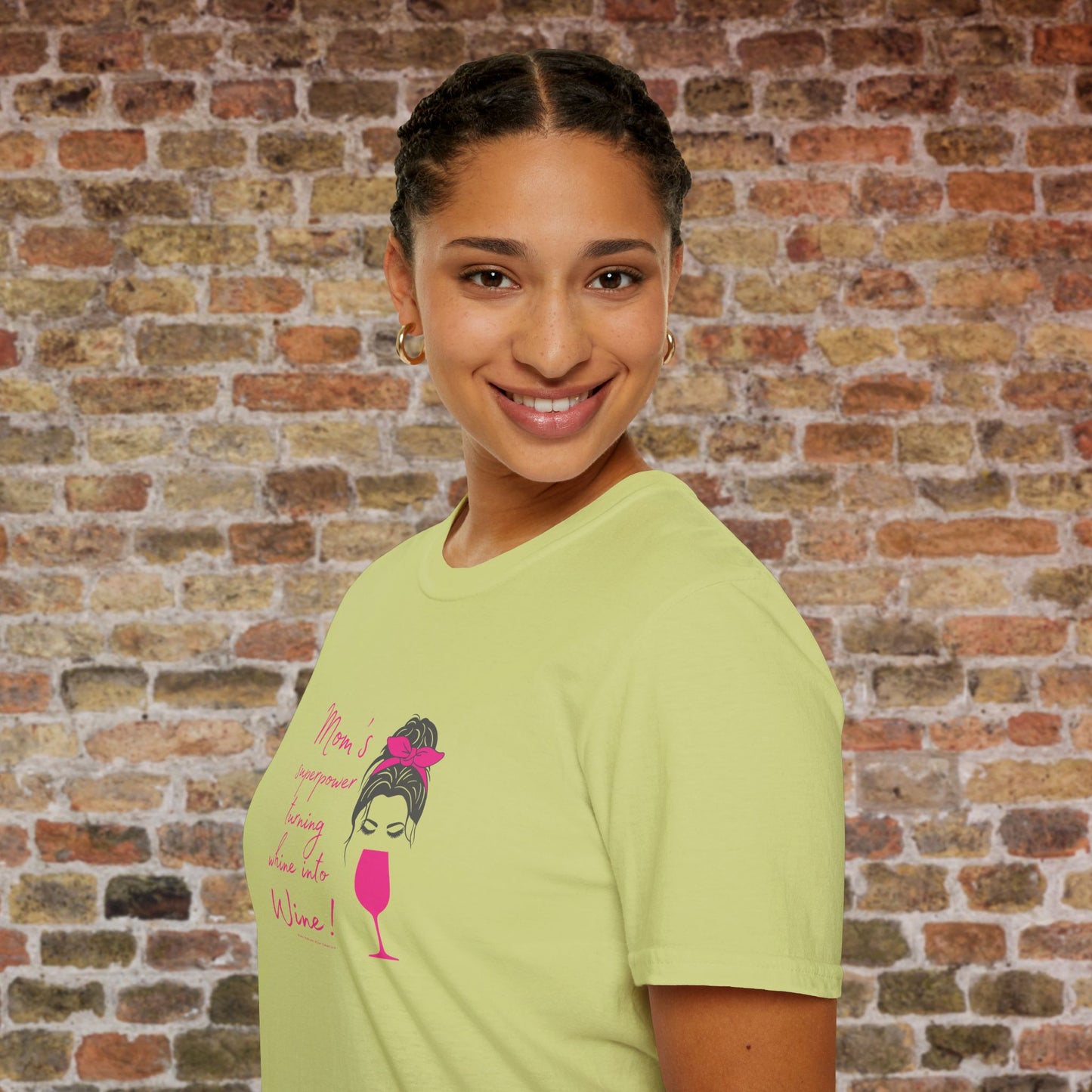 Mom's superpower, turning whine into Wine! Crewneck Tee