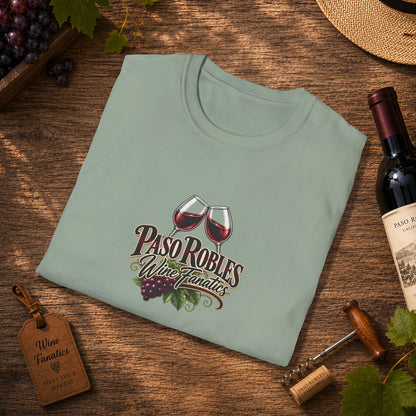A Toast To Paso Robles Wine Fanatics Crewneck T-Shirt