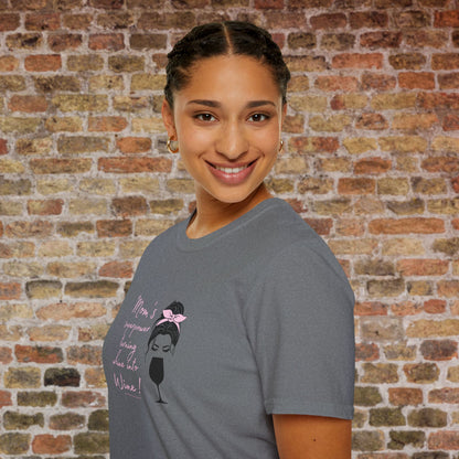 Mom's superpower, turning whine into Wine! Crewneck Tee