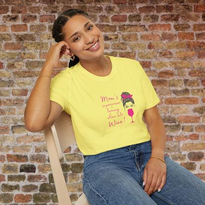 Mom's superpower, turning whine into Wine! Crewneck Tee